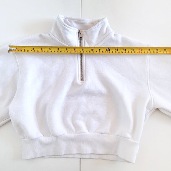 Aritzia TNA Fleece White Cropped Quarter-Zip Fleece Sweater - Size XS - Picture 6 of 9